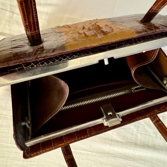 Rare 1960s genuine crocodile skin lady’s purse in mint condition! - Picture 6 of 8